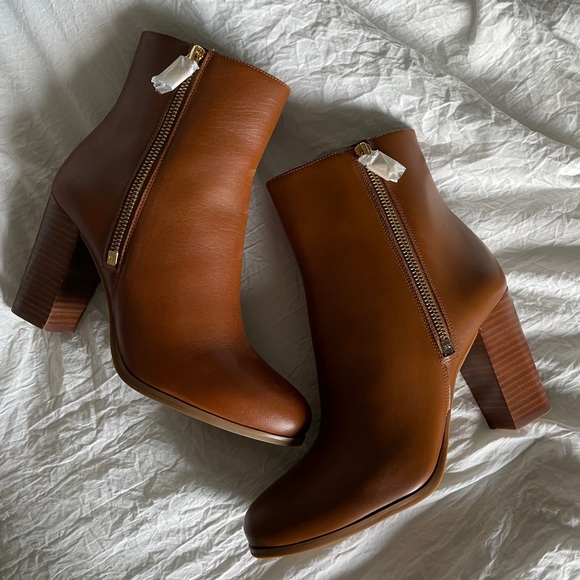 Michael Kors women’s size 8.5 brown heeled boots/booties - Picture 1 of 5